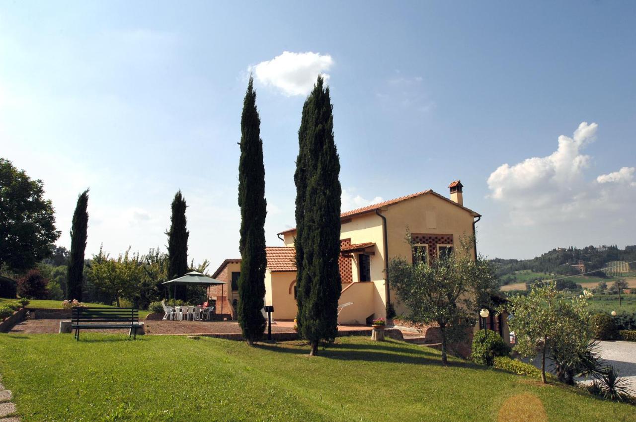 Agriturismo Buon Riposo - Country Resort In The Heart Of Tuscany San Giovanni a Corazzano Bagian luar foto