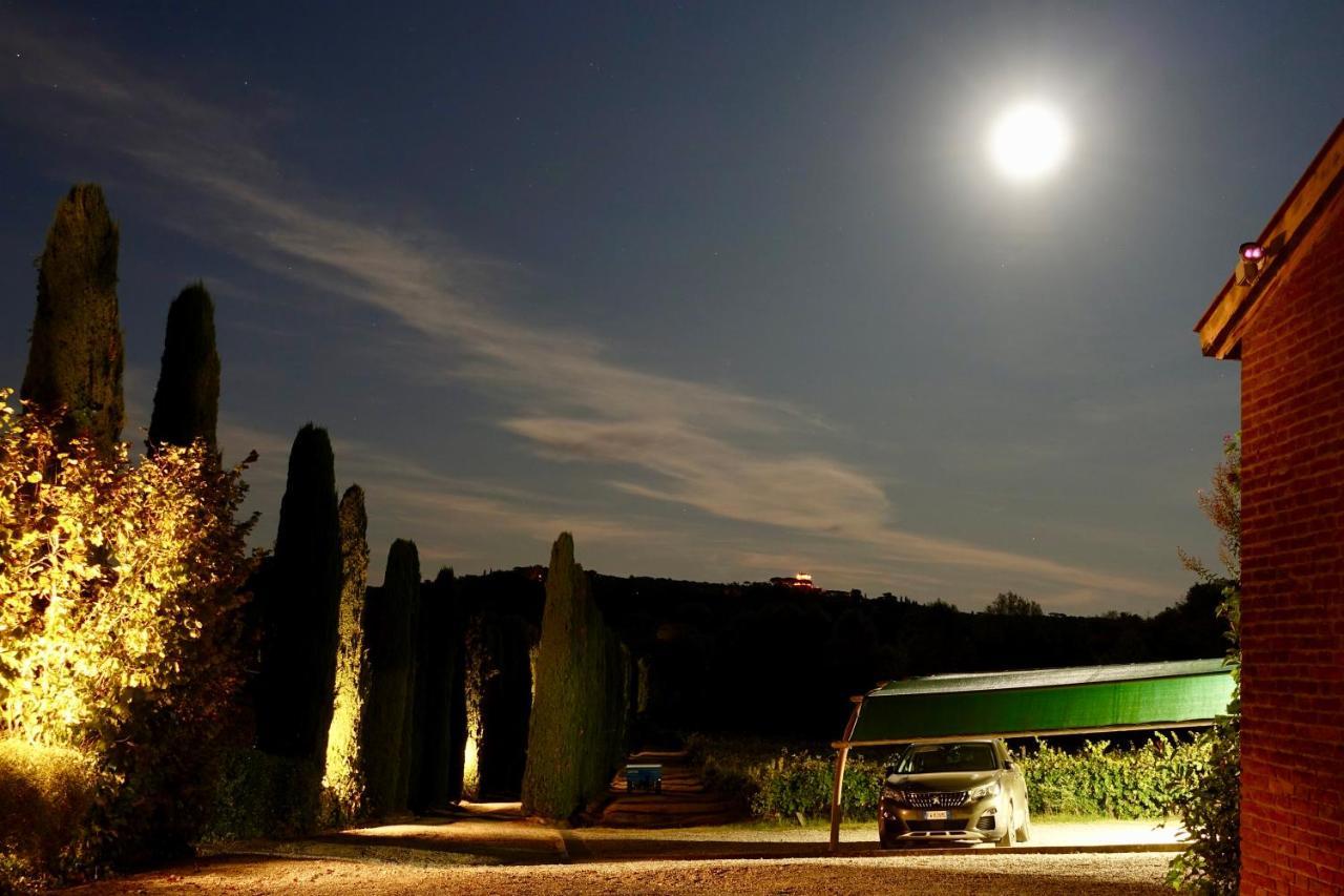 Agriturismo Buon Riposo - Country Resort In The Heart Of Tuscany San Giovanni a Corazzano Bagian luar foto