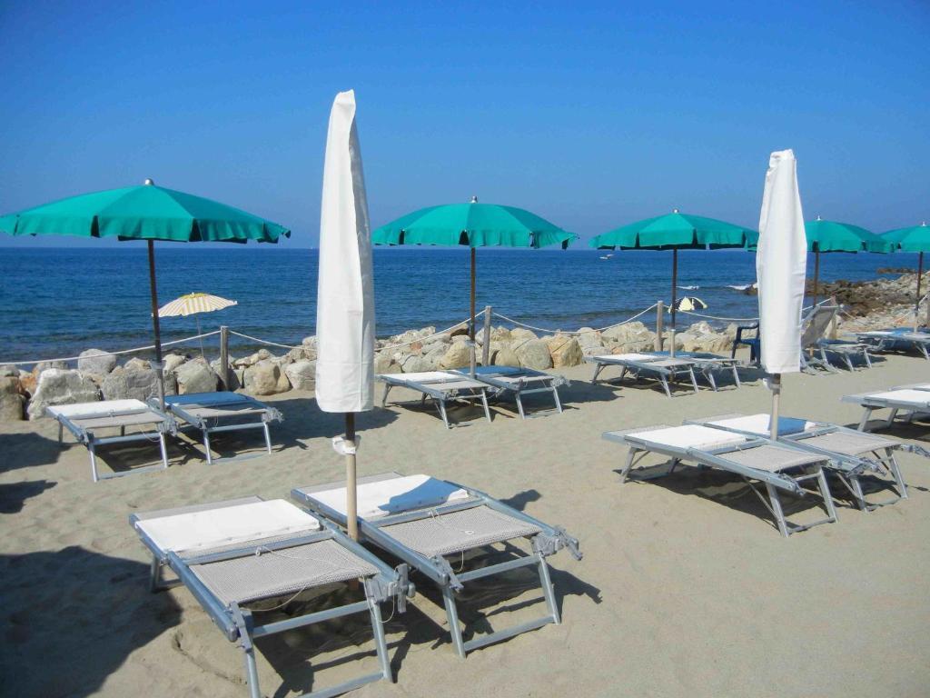 Agriturismo Buon Riposo - Country Resort In The Heart Of Tuscany San Giovanni a Corazzano Bagian luar foto